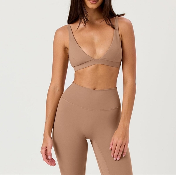 CSB - Contour Crop - Toffee - S - Picture 3 of 4